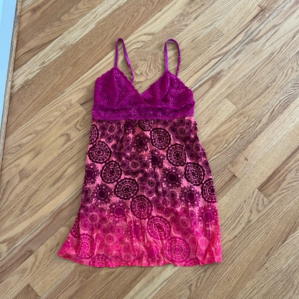Josie natori lingerie slip chemise super pretty colorful nightgown